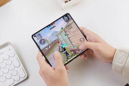 折疊屏手機玩游戲怎么樣？OPPO新機展現軟件適配實力，誰用誰知道